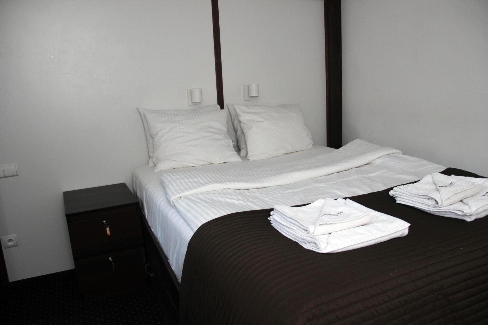 Rembrandt Aparthotel Красков Екстериор снимка