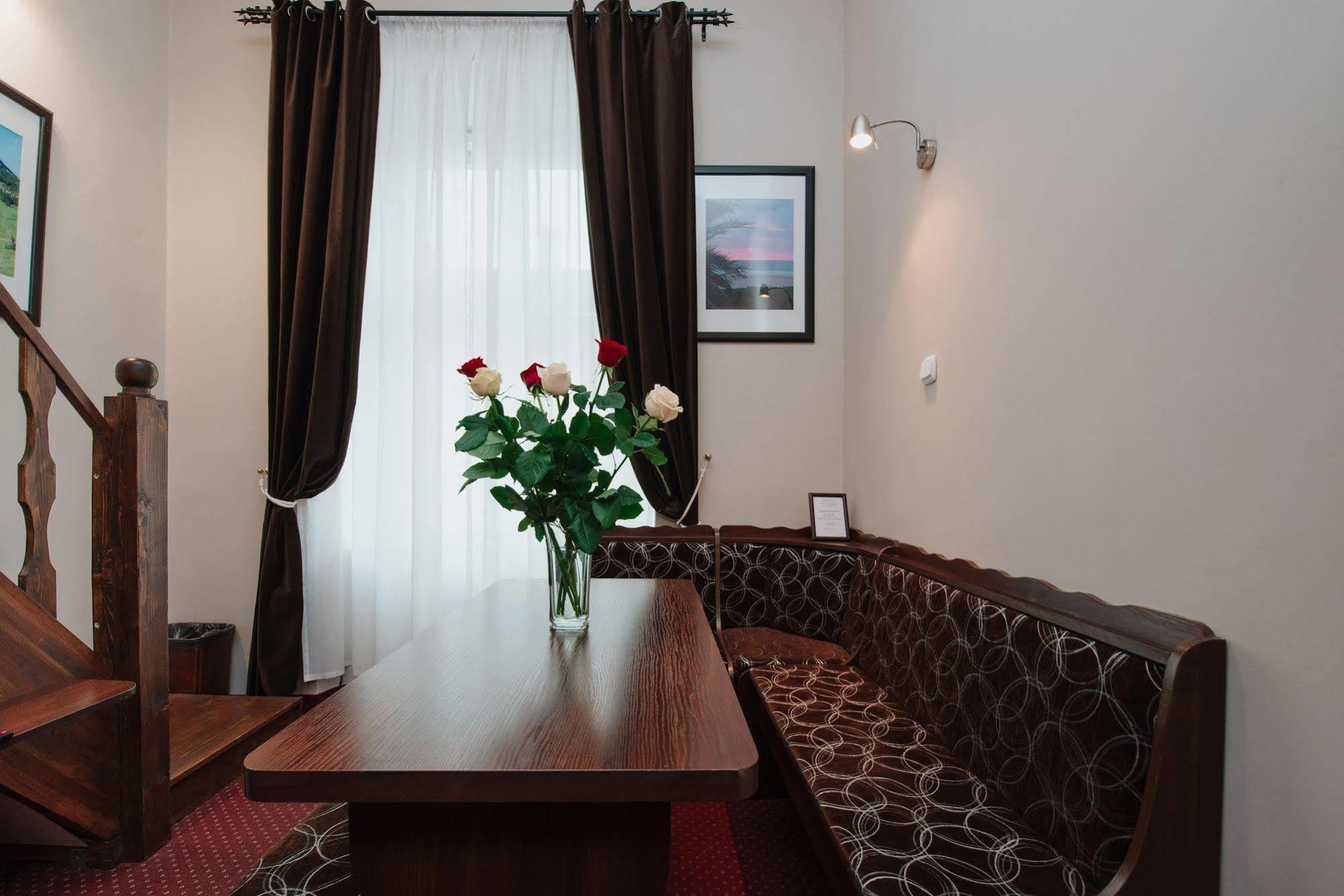 Rembrandt Aparthotel Красков Екстериор снимка
