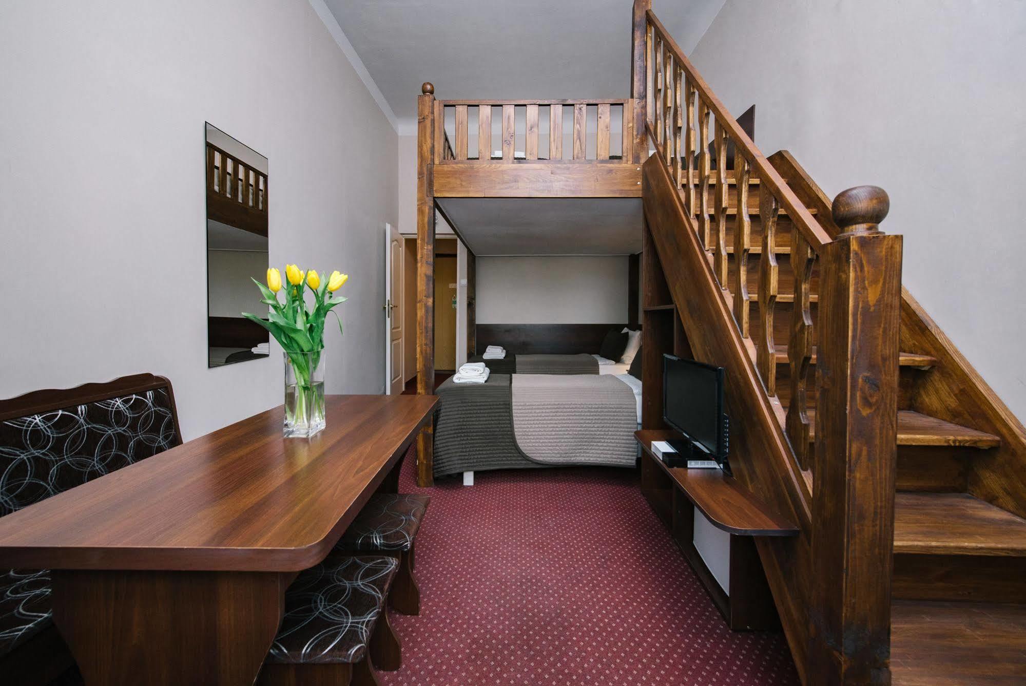 Rembrandt Aparthotel Красков Екстериор снимка