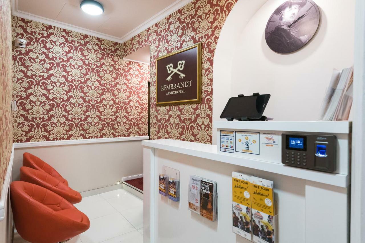 Rembrandt Aparthotel Красков Екстериор снимка