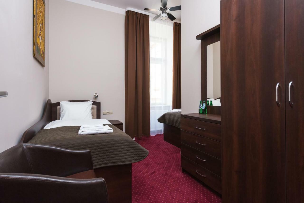 Rembrandt Aparthotel Красков Екстериор снимка